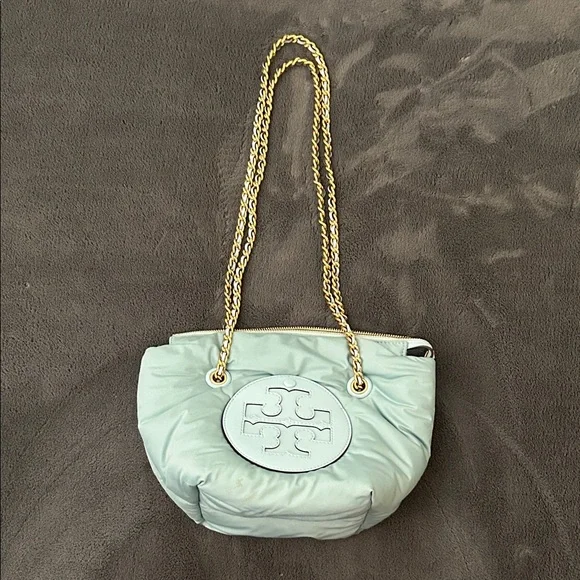 Tory Burch Light Green Shoulder Bag with Gold Chain - Picture 1 of 7